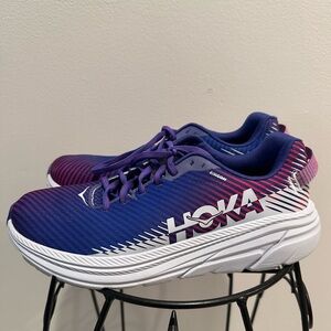 HOKA - Rincon 2 - Women’s Road Running Shoe - Size 9.5 - barely worn